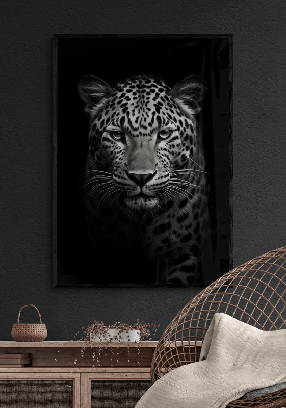 poster luipaard met houten lijst woonkamer