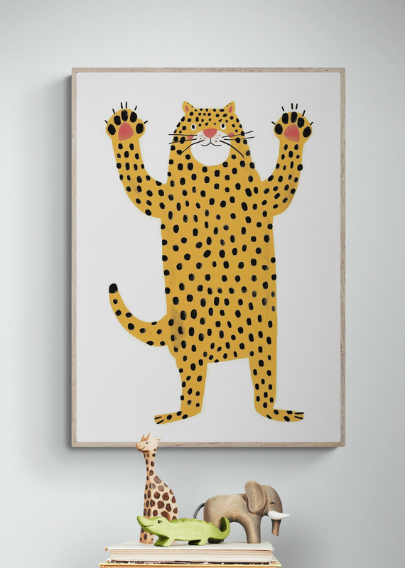 vrolijke cheetah poster in houten lijst kinderkamer